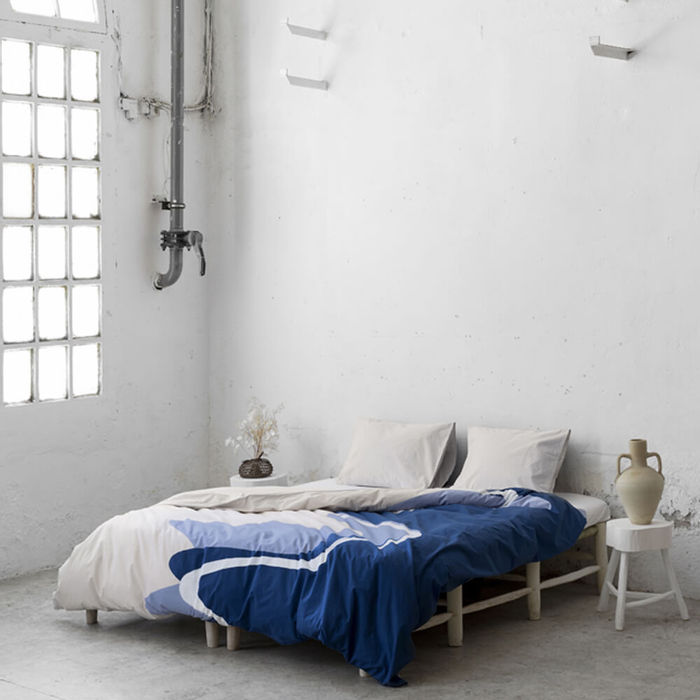 Acrux Bedding Set